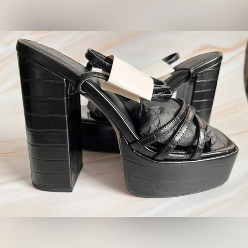 ASOS Women's Strappy Platform‎ Heeled Sandals Black Square Toe NEW Size 8